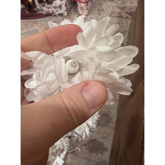 Chrysanthemum String Lights - Soft Lighting and Design - Picture 3 of 6